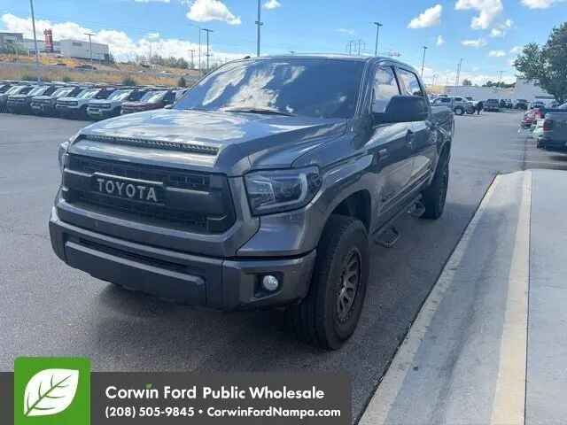 2017 Toyota Tundra SR5