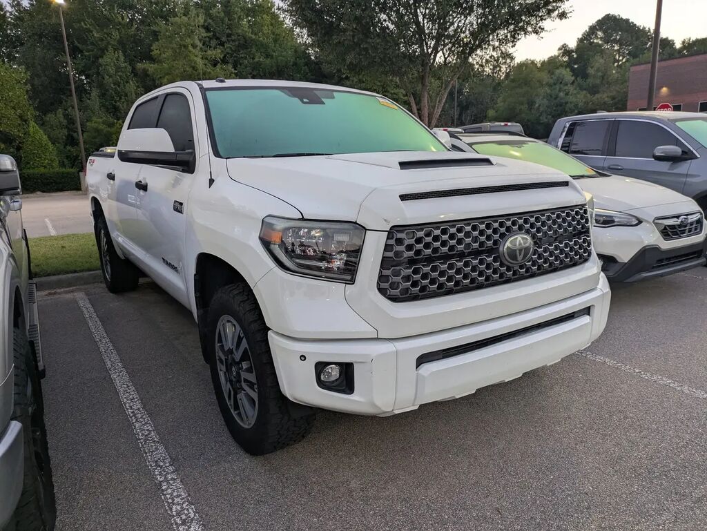 2019 Toyota Tundra SR5 — photo 1 of 4