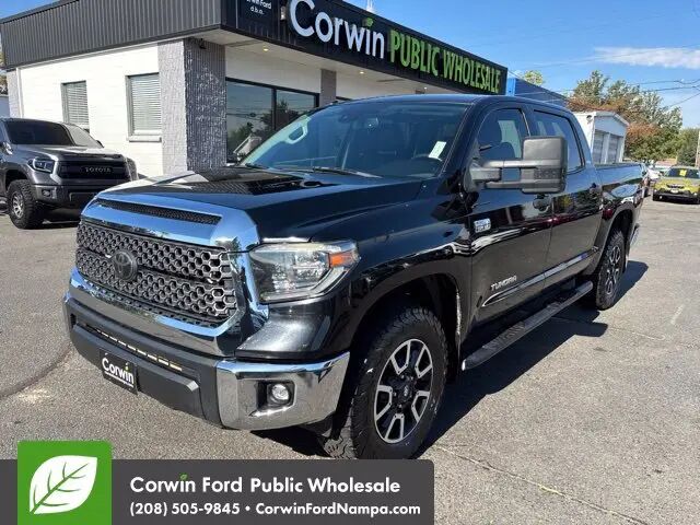 2018 Toyota Tundra SR5 — photo 1 of 13
