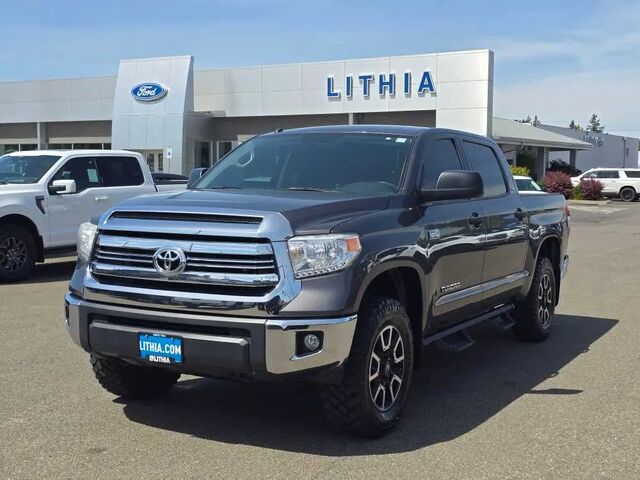 2017 Toyota Tundra SR5