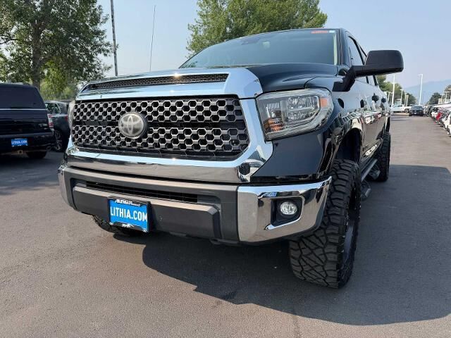 2018 Toyota Tundra SR5