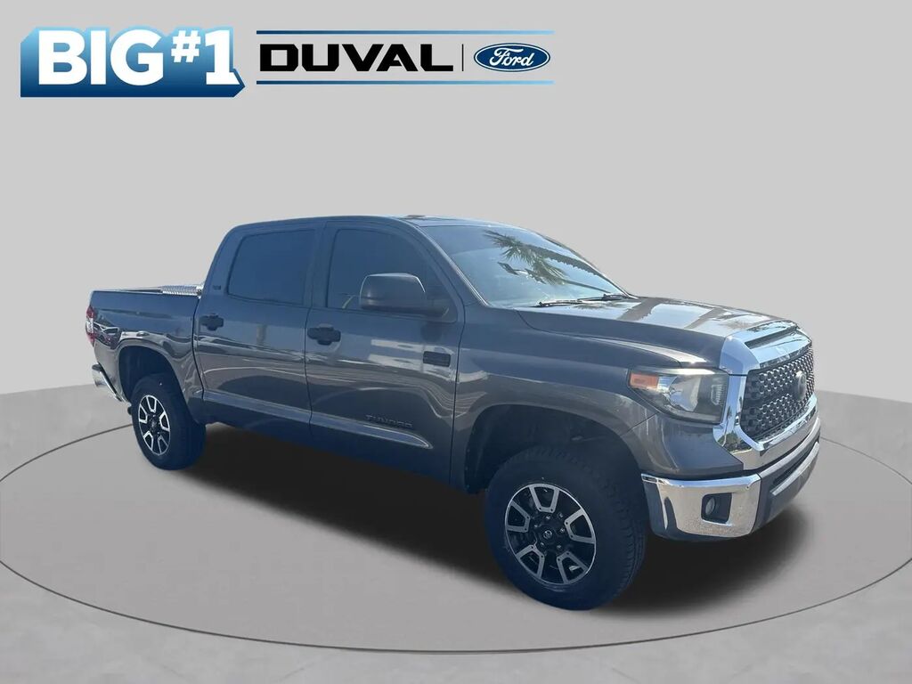 2020 Toyota Tundra SR5 — photo 1 of 13