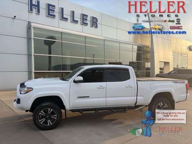 2017 Toyota Tacoma TRD Sport