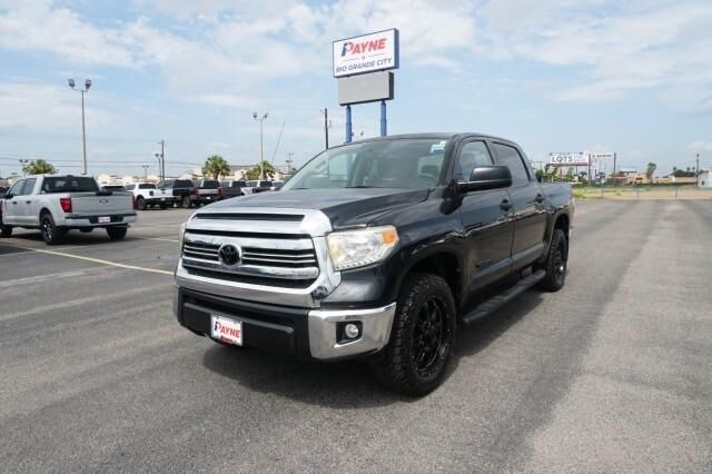2017 Toyota Tundra SR5