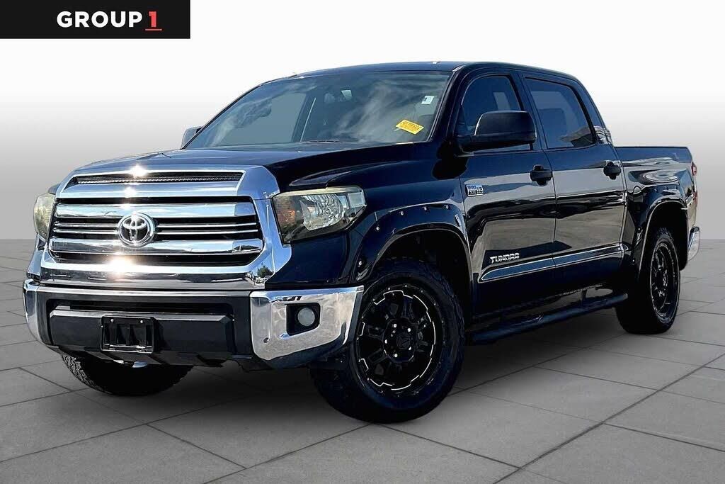2016 Toyota Tundra SR5 — photo 1 of 1