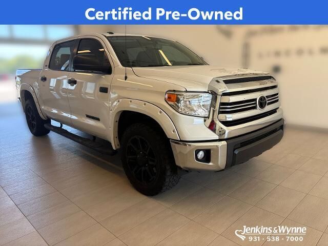 2017 Toyota Tundra SR5