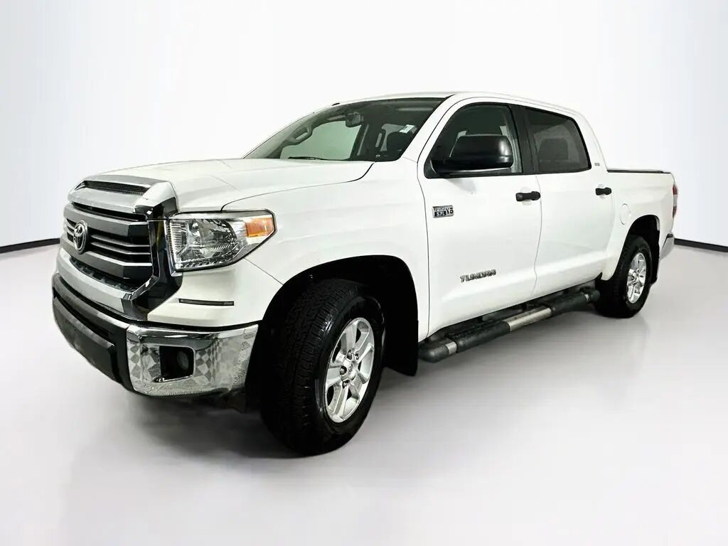 2014 Toyota Tundra SR5 — photo 1 of 13