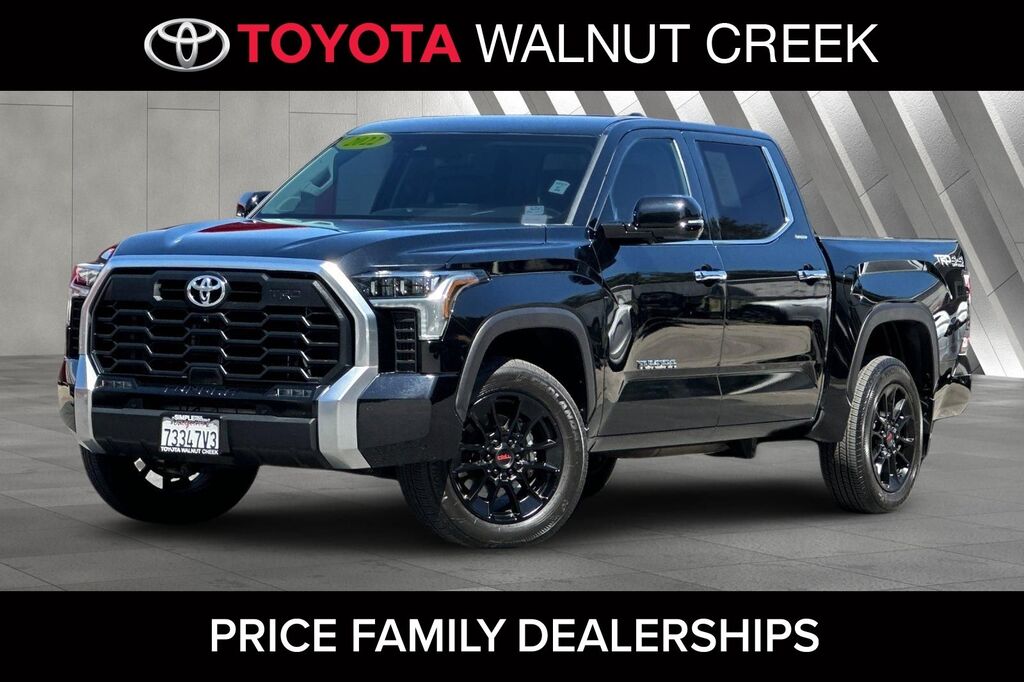 2023 Toyota Tundra 4WD Limited — photo 1 of 13