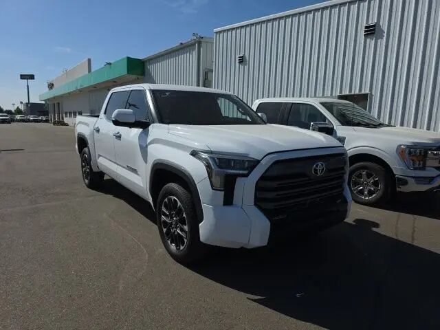2025 Toyota Tundra Limited — photo 1 of 5