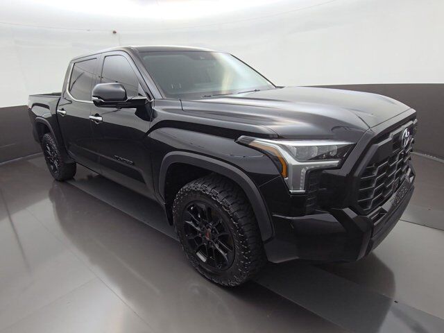 2023 Toyota Tundra 4WD Limited — photo 1 of 1