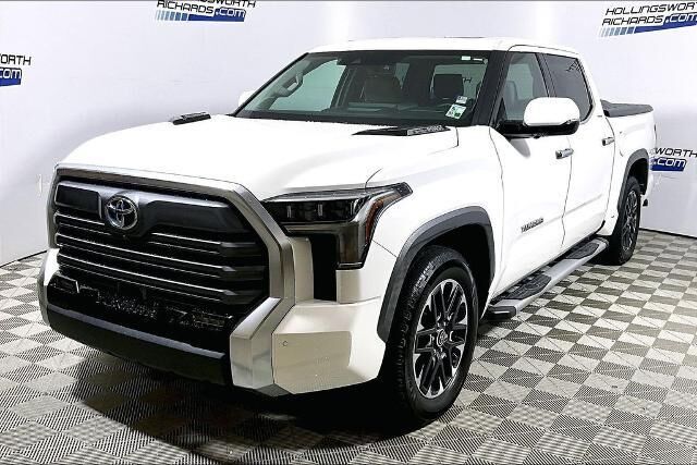 2023 Toyota Tundra Limited HV