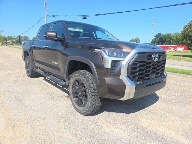 2022 Toyota Tundra Limited HV
