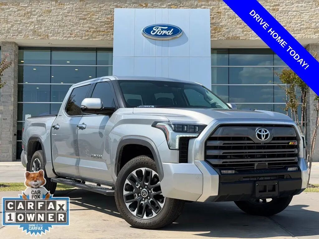 2024 Toyota Tundra Limited HV — photo 1 of 13
