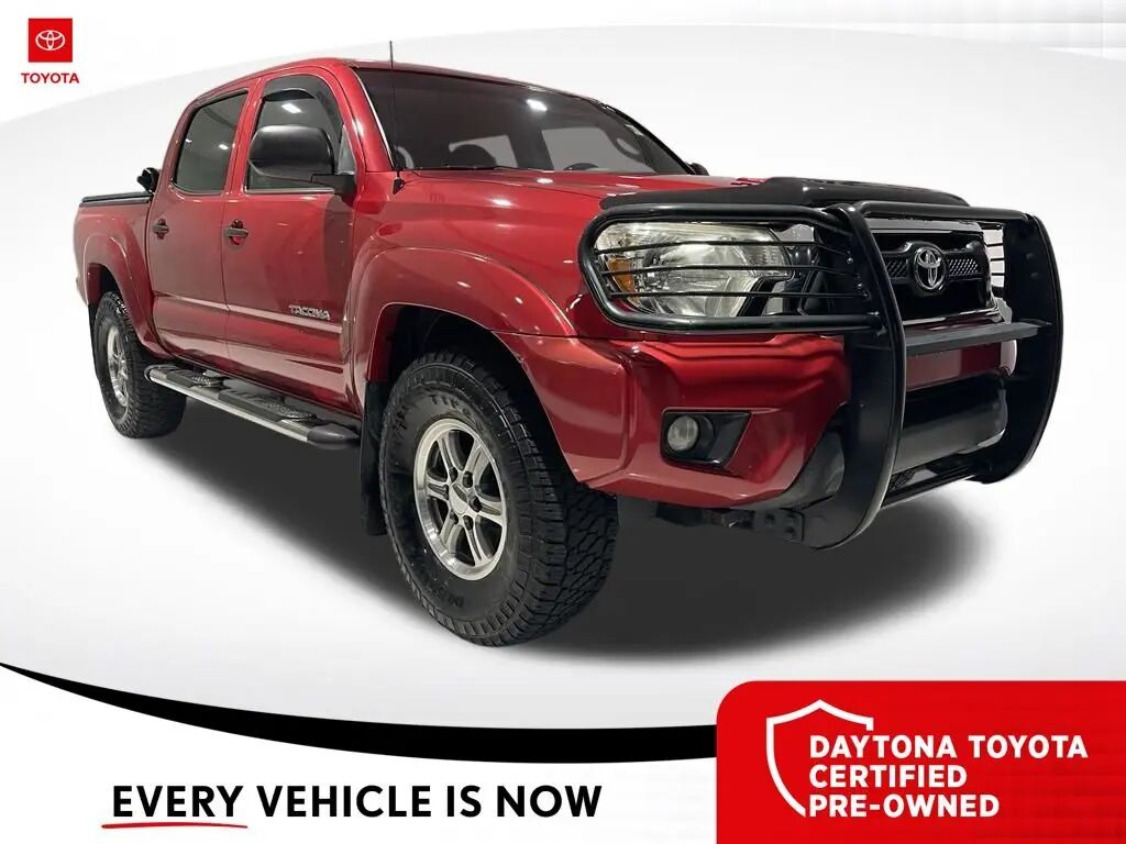 2014 Toyota Tacoma PreRunner V6 — photo 1 of 13