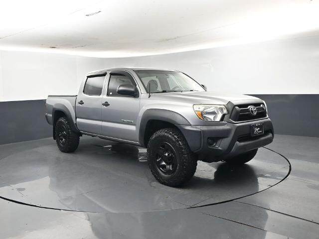 2015 Toyota Tacoma PreRunner — photo 1 of 13