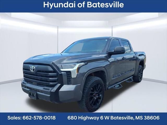 2025 Toyota Tundra SR