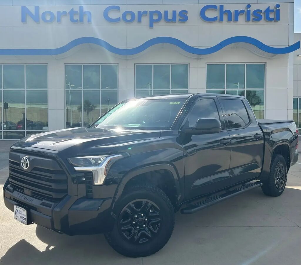 2023 Toyota Tundra SR — photo 1 of 10