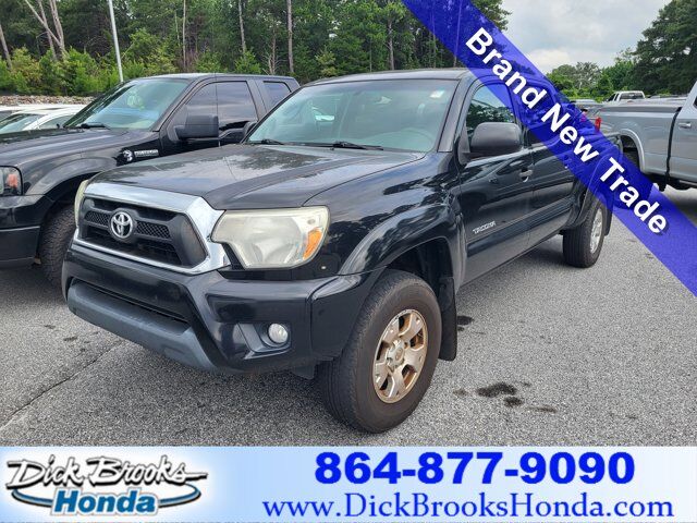 2013 Toyota Tacoma 2WD Double Cab LB V6 AT PreRun