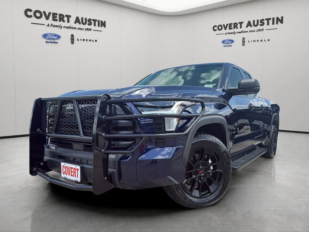 2022 Toyota Tundra SR5 — photo 1 of 13