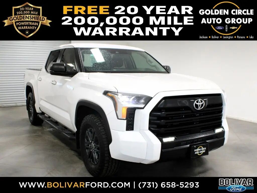 2024 Toyota Tundra SR5 — photo 1 of 10