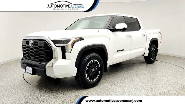 2022 Toyota Tundra SR5