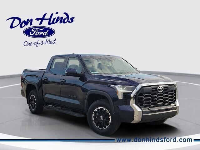 2022 Toyota Tundra SR5