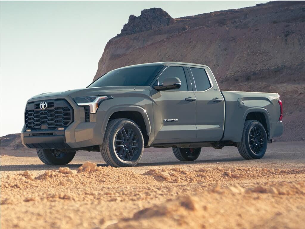 2023 Toyota Tundra SR5 — photo 1 of 1