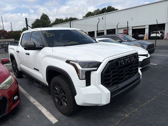 2023 Toyota Tundra 4WD SR5