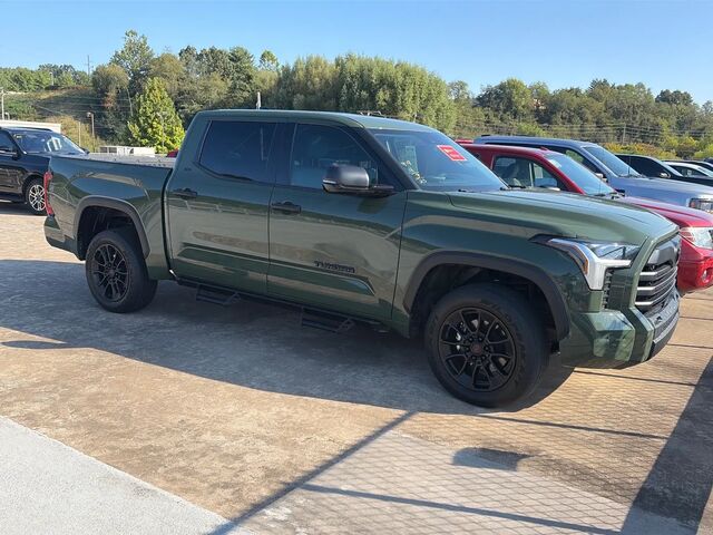 2023 Toyota Tundra SR5