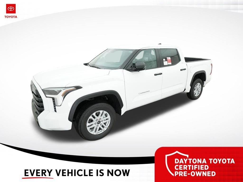 2024 Toyota Tundra SR5 — photo 1 of 1