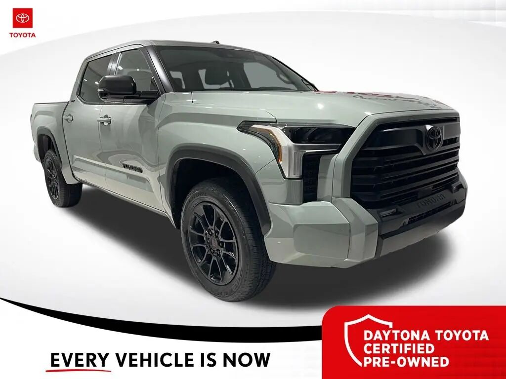2024 Toyota Tundra SR5 — photo 1 of 13