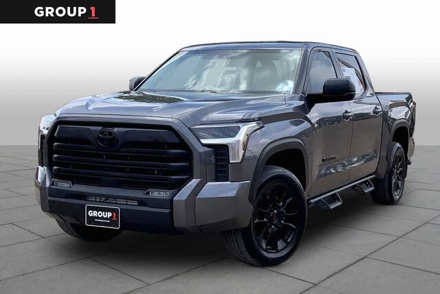 2024 Toyota Tundra SR5