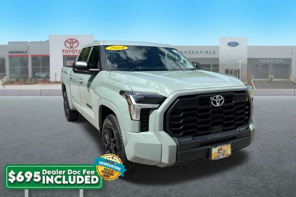 2024 Toyota Tundra SR5 — photo 1 of 13