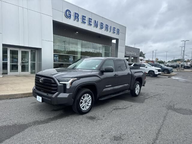 2025 Toyota Tundra SR5