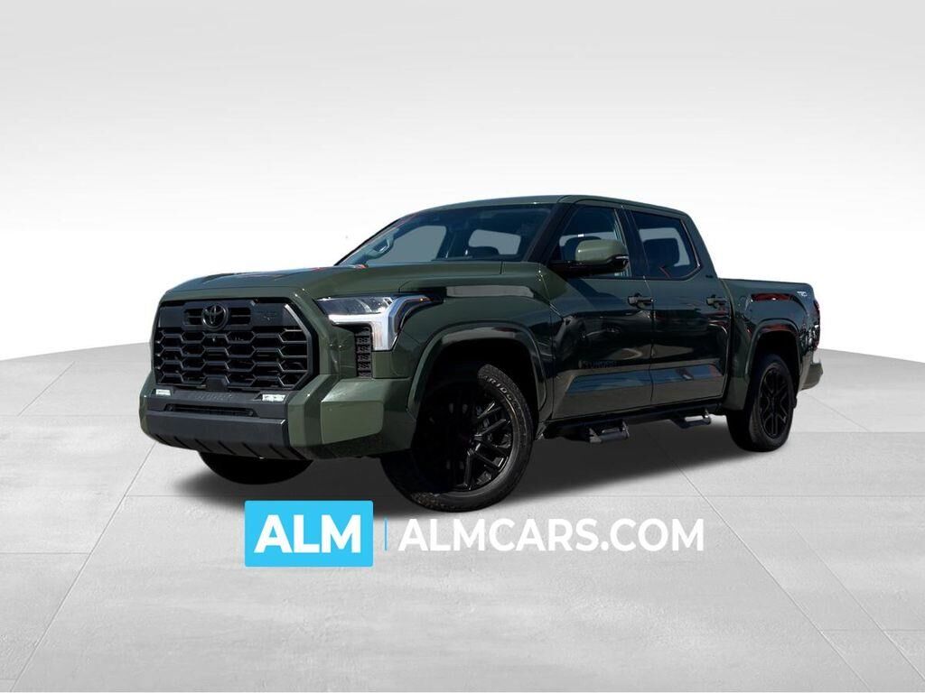 2023 Toyota Tundra SR5 — photo 1 of 13