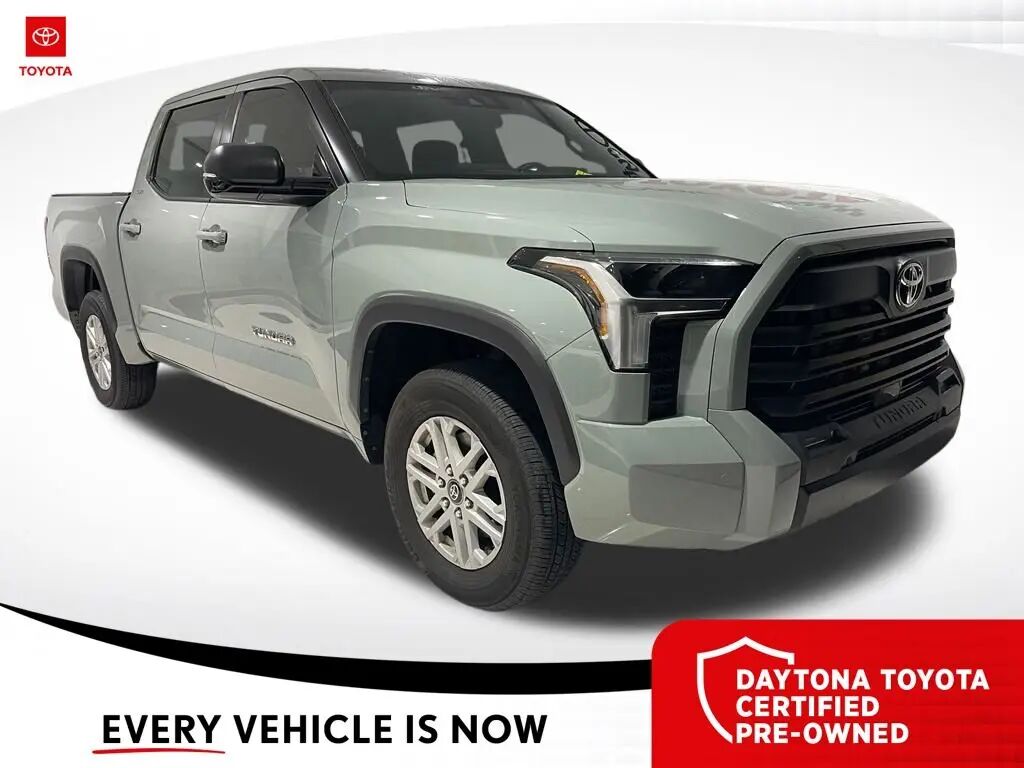 2025 Toyota Tundra SR5 — photo 1 of 23