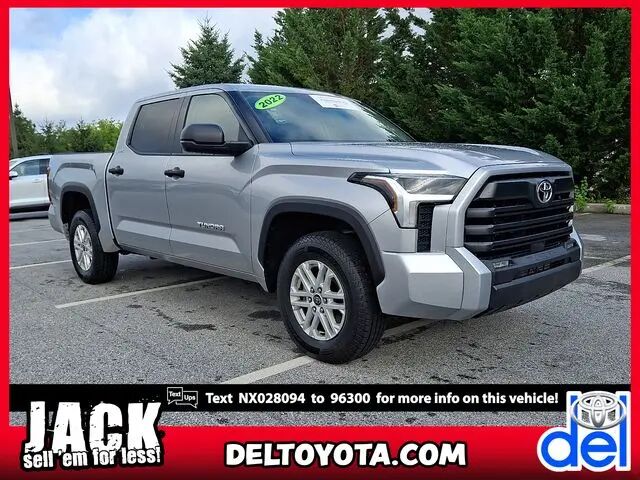 2022 Toyota Tundra SR5 — photo 1 of 13