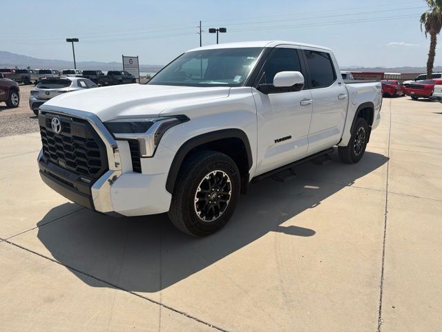 2025 Toyota Tundra 4WD SR5