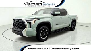 2023 Toyota Tundra 4WD SR5