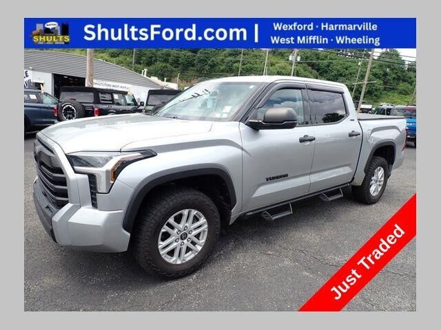 2022 Toyota Tundra SR5