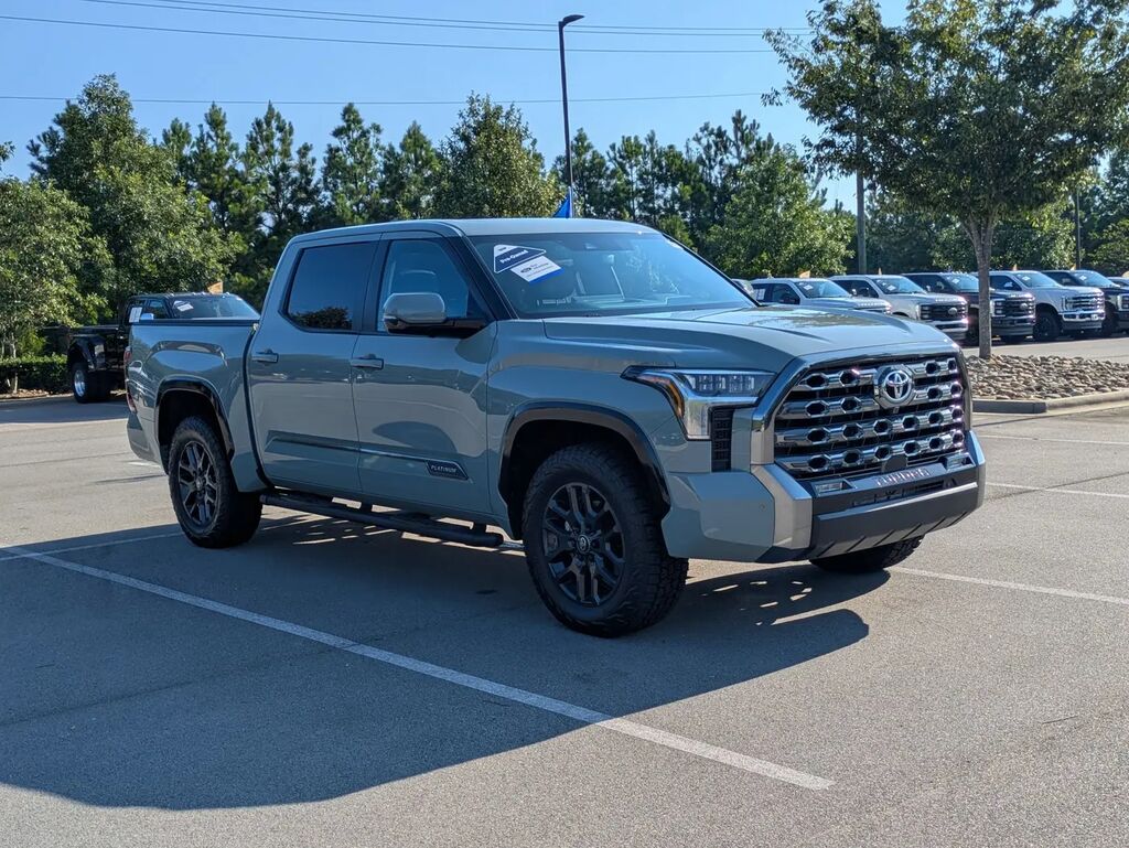 2025 Toyota Tundra Platinum — photo 1 of 1
