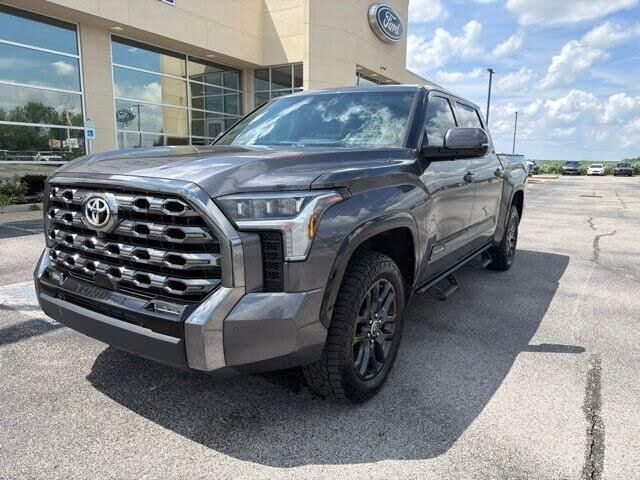 2023 Toyota Tundra Platinum