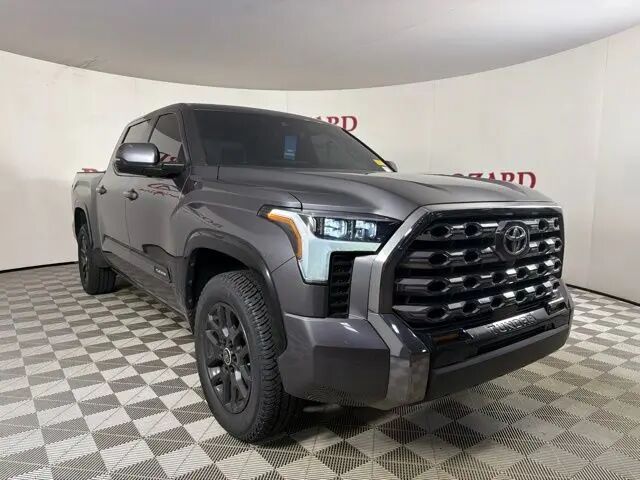 2024 Toyota Tundra Platinum