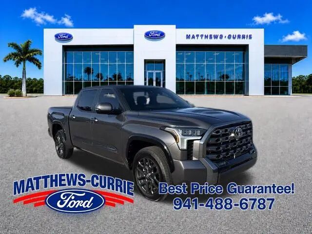 2025 Toyota Tundra Platinum — photo 1 of 12