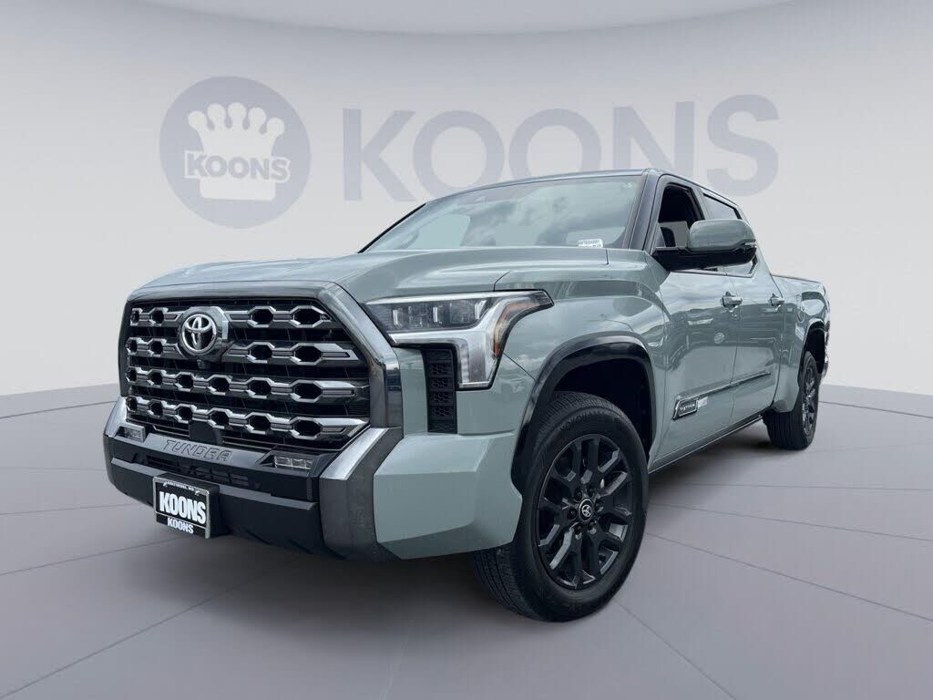 2025 Toyota Tundra Platinum — photo 1 of 1