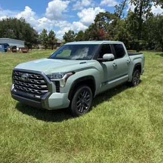 2026 Toyota Tundra Platinum HV