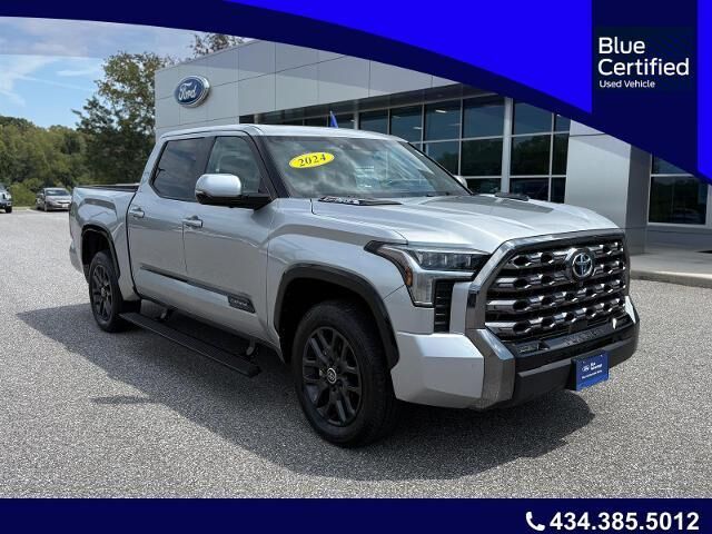 2024 Toyota Tundra Platinum HV
