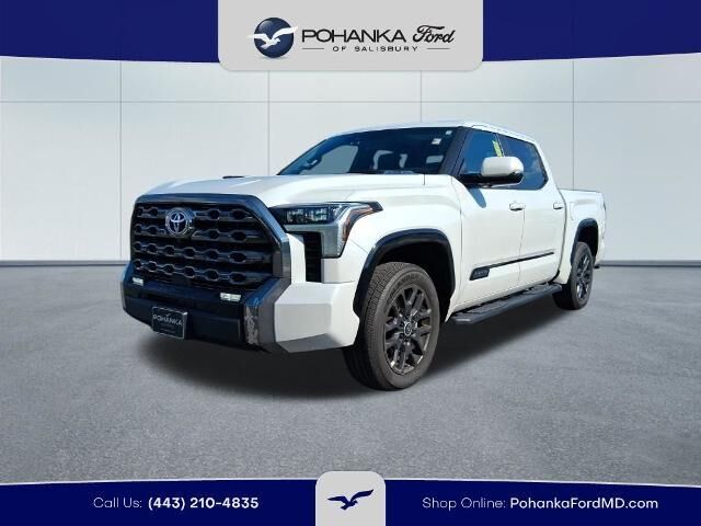 2024 Toyota Tundra Platinum HV