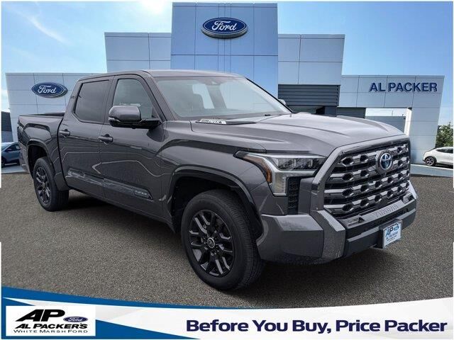 2024 Toyota Tundra Platinum HV