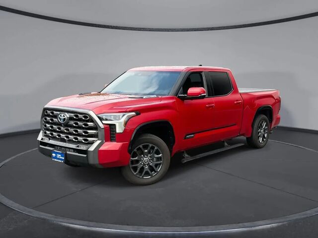 2023 Toyota Tundra Platinum HV